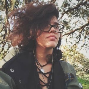 Meet your Posher, Genevieve